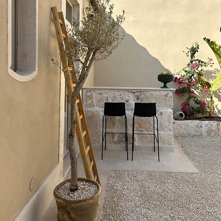 Notus Rooms Noto Exterior photo
